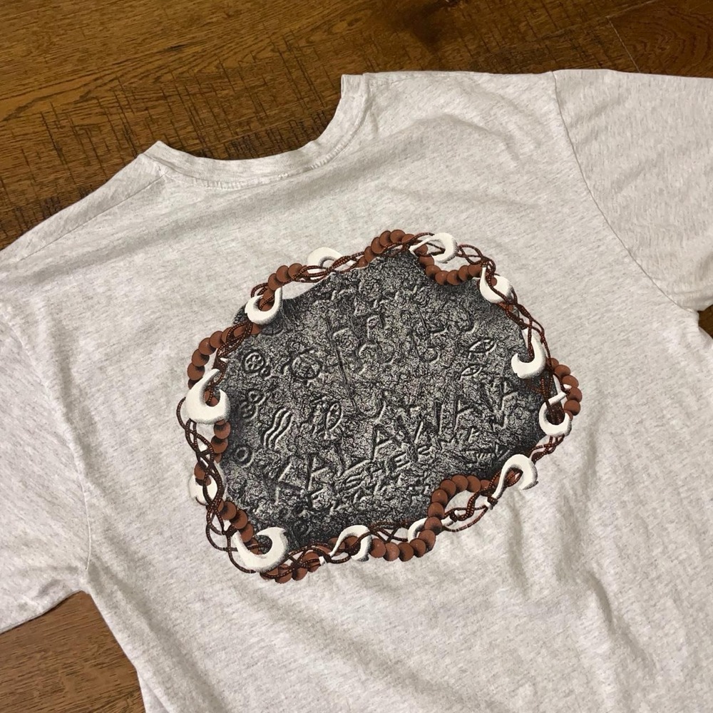 Kalawaia Fisherman Hawaii Shirt Mens L Grey Vintage 90s Petroglyph Graphic Tee